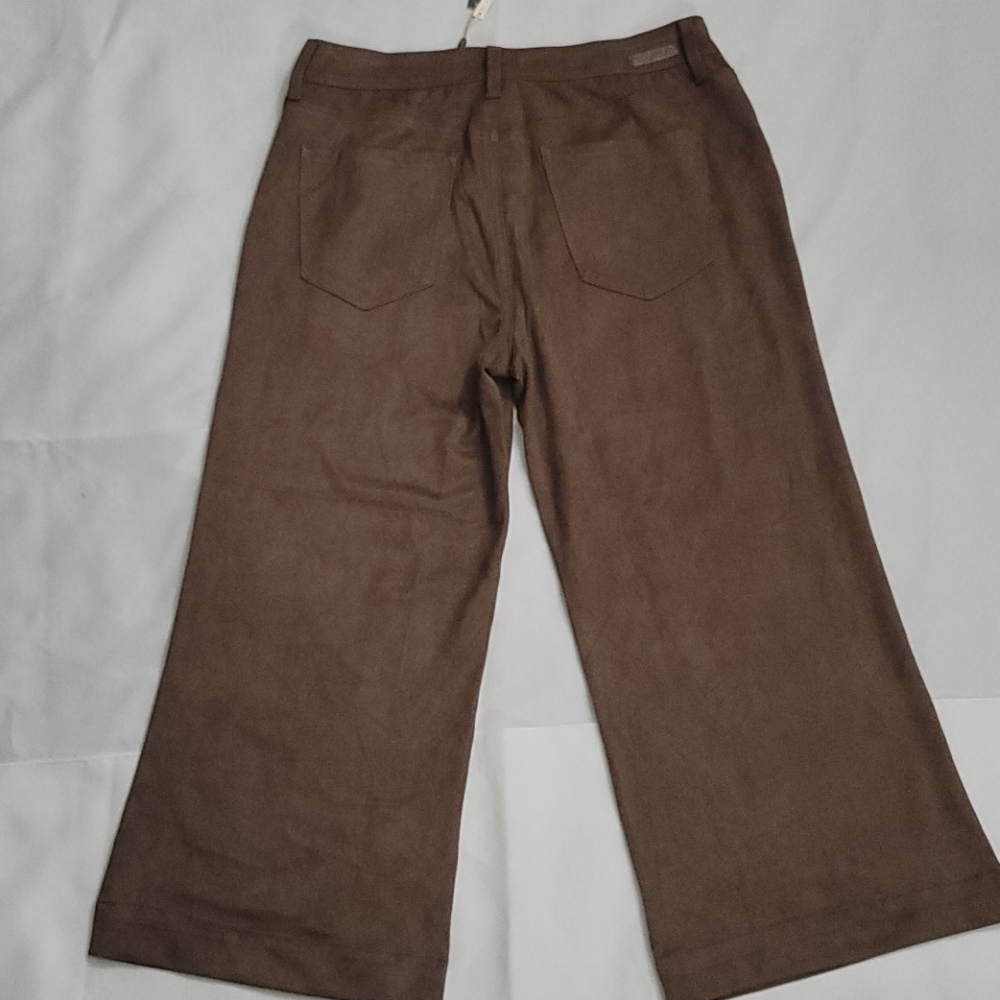 Level 99 - Picture 9 of 11